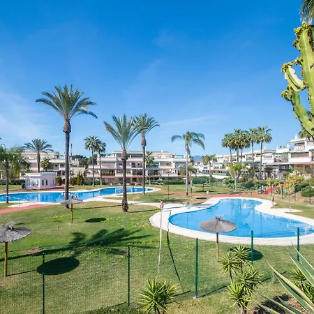 Apartment 2bed In Puerto Banus Marbella