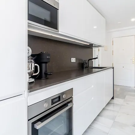 2bed In Puerto Banus Marbella