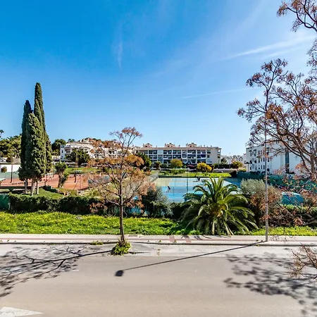 Apartment 2bed In Puerto Banus Marbella